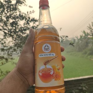 প্রাকৃতিক চাকের মধু